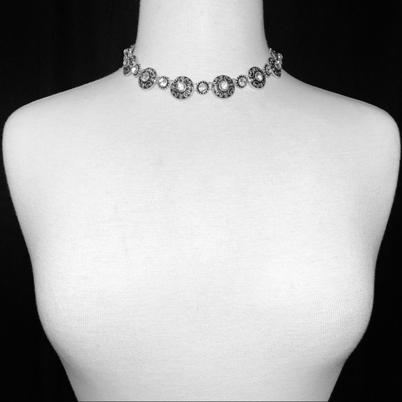 Designer Inspired Rhinestone Necklace Earrings Set - Picture 3 of 3